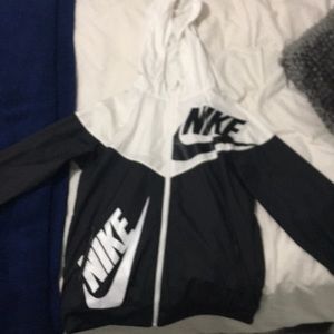 Nike windbreaker